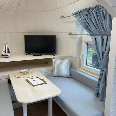 Apartment Tiny Igloo Nordstroem *